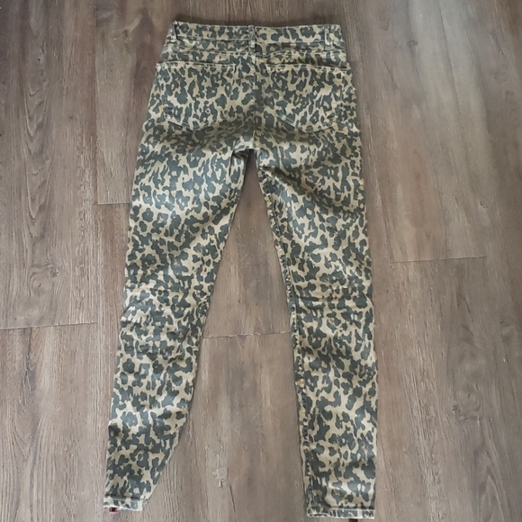 Zara Premium Denim Leopard Print Pants - Picture 3 of 4